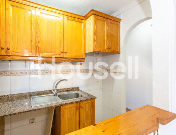 Piso en venta de 57 m² Calle Patricio Zammit, 03182 Torrevieja (Alacant)