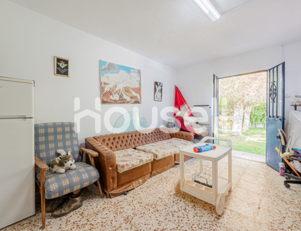 House-Villa For sell in Dos Hermanas in Sevilla 