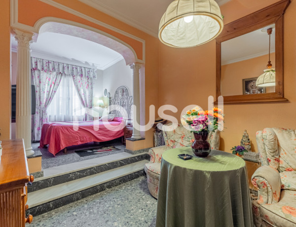 House-Villa For sell in Dos Hermanas in Sevilla 