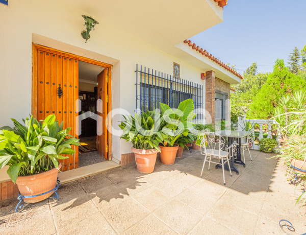 House-Villa For sell in Dos Hermanas in Sevilla 