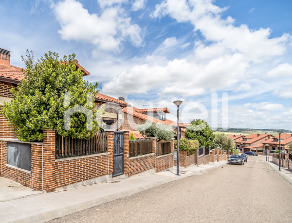 Casa en venta de 253 m² Calle Amusquillo de Esgueva, 47170 Renedo de Esgueva (Valladolid)