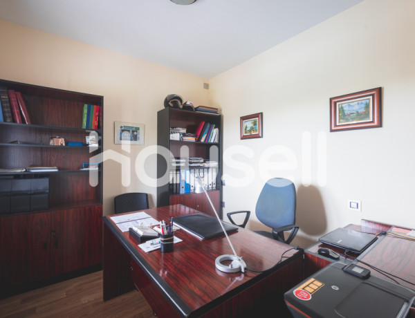 Casa en venta de 402 m² Urbanización Golf Guadiana, 06195 Badajoz