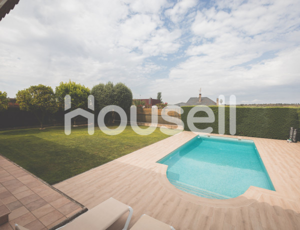 Casa en venta de 402 m² Urbanización Golf Guadiana, 06195 Badajoz