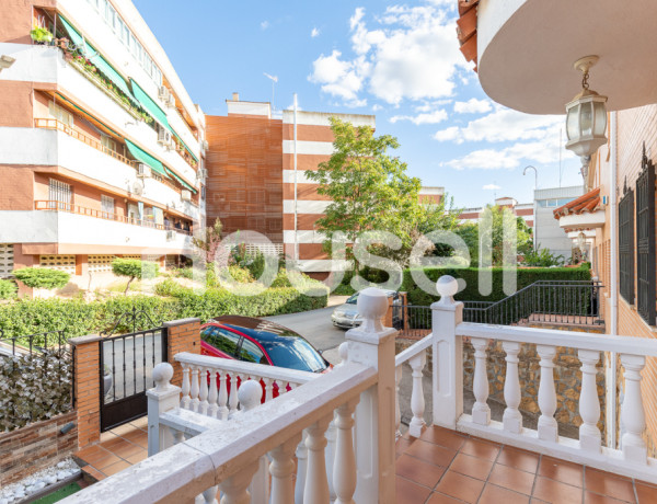 Gran chalet de 211 m²en : Calle Hierbabuena, 45280 Olías del Rey (Toledo)