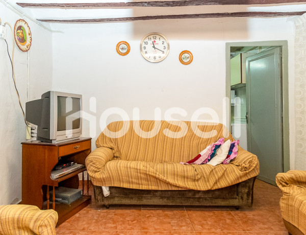 Casa en venta de 287m² Calle de Arriba, 19332 Tartanedo, Amayas (Guadalajara)