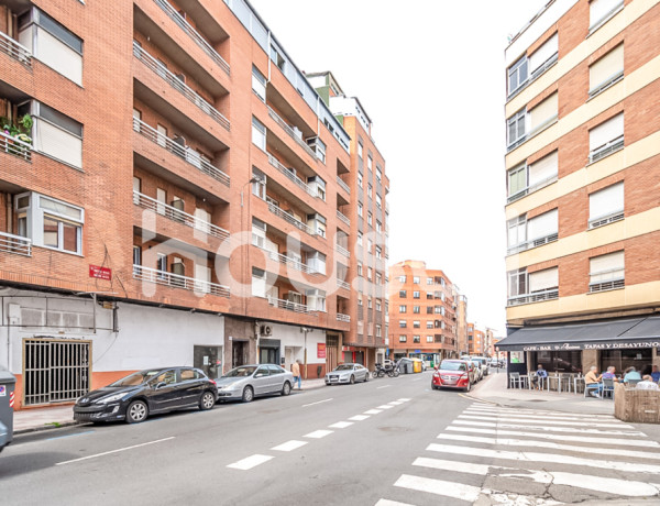 Tríplex en venta de 320 m² Calle Maestro Nicolás, 24005 León