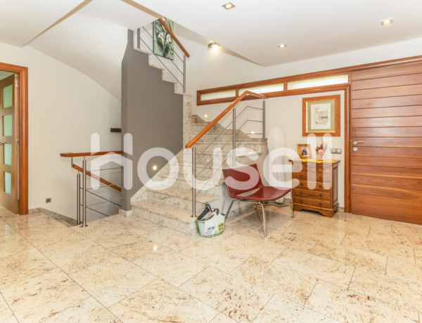 House-Villa For sell in Canovelles in Barcelona 