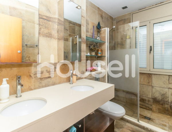 House-Villa For sell in Canovelles in Barcelona 