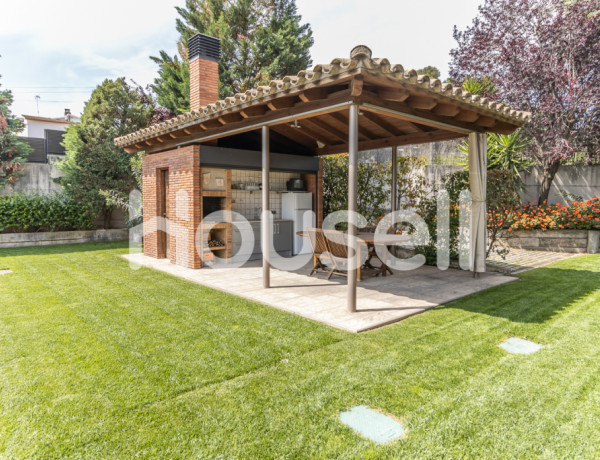 House-Villa For sell in Canovelles in Barcelona 