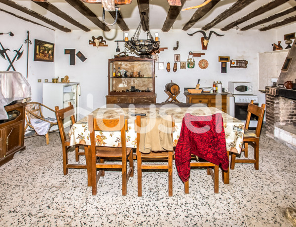 Town house For sell in Espejo in Álava 