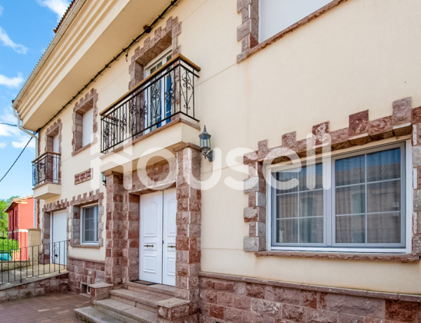 Casa en venta de 400 m² Calle Real (Valdealcón), 24166 Gradefes (León)