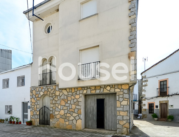 House-Villa For sell in Guijo De Granadilla in Cáceres 