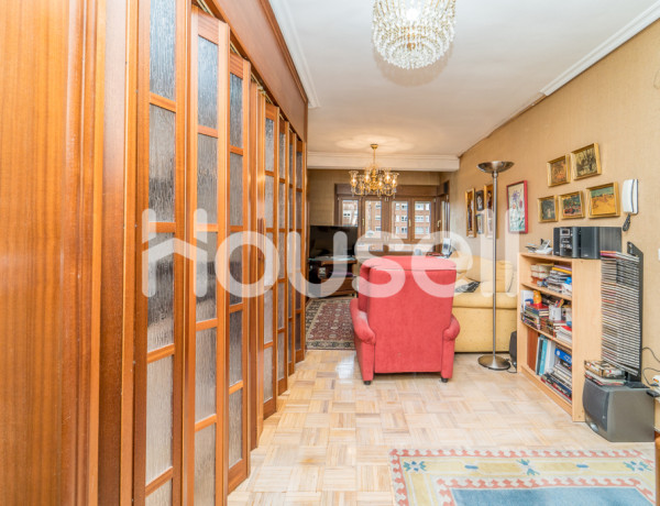 Apartamento en venta de 64 m² Calle los Abetos, 34003 Palencia