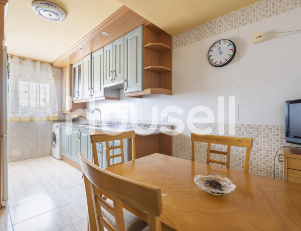 Chalet en venta de 131 m² Calle Ramón María Valle Inclán, 28806 Alcalá de Henares (Madrid)