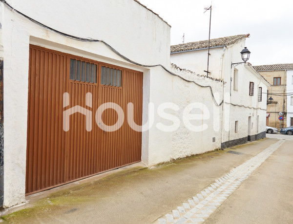 Casa en venta de 259 m² Calle Conde Mejorada, 23440 Baeza (Jaén)