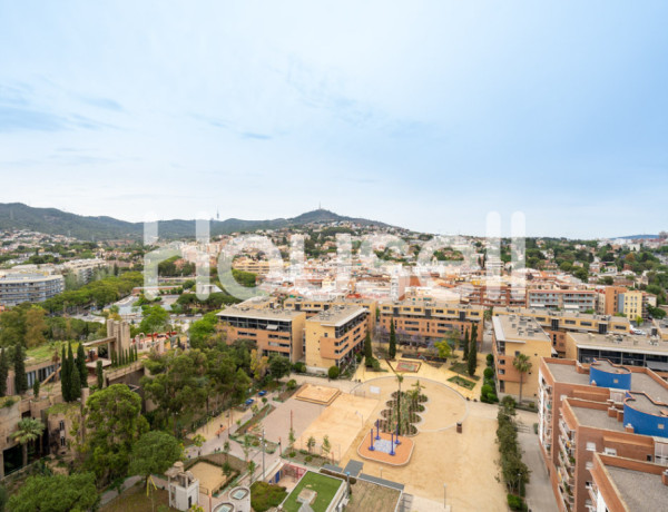 Dúplex de 126m² en Carretera Reial, 08960 Sant Just Desvern (Barcelona)