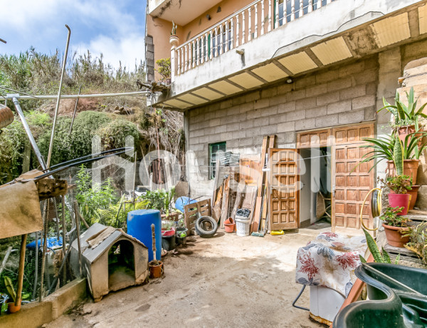 House-Villa For sell in San Juan De La Rambla in Santa Cruz de Tenerife 
