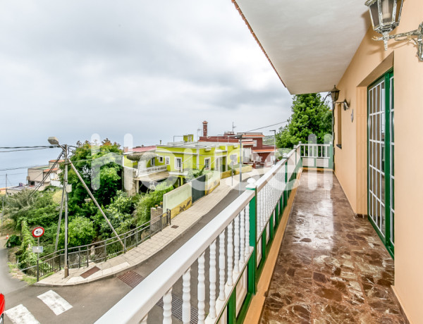 House-Villa For sell in San Juan De La Rambla in Santa Cruz de Tenerife 
