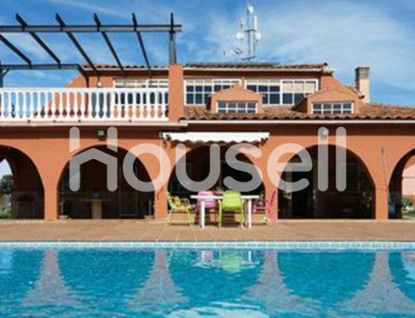 Gran chalet de 458m² en Urbanización los Jinetes, 41410 Carmona (Sevilla)