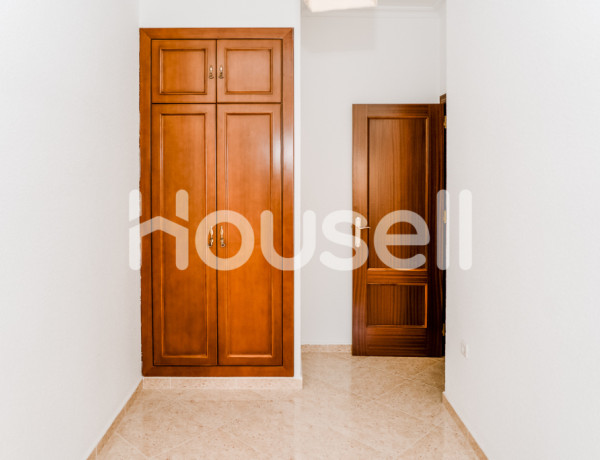 House-Villa For sell in Isla Cristina in Huelva 