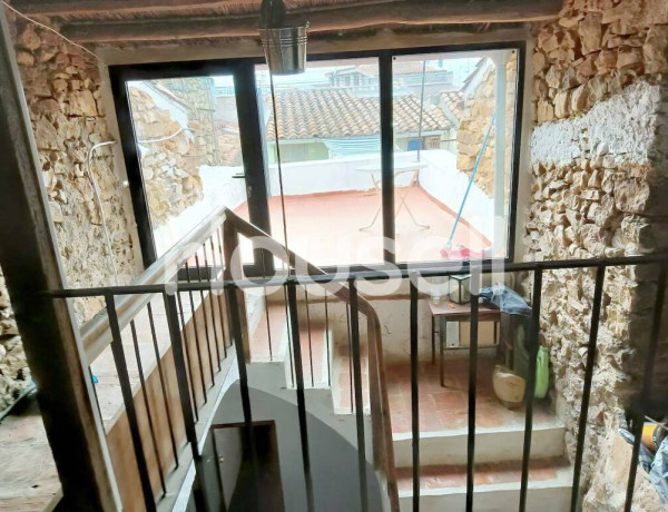 Casa en venta de 300 m² Calle Pelayo, 12140 Albocàsser (Castelló)