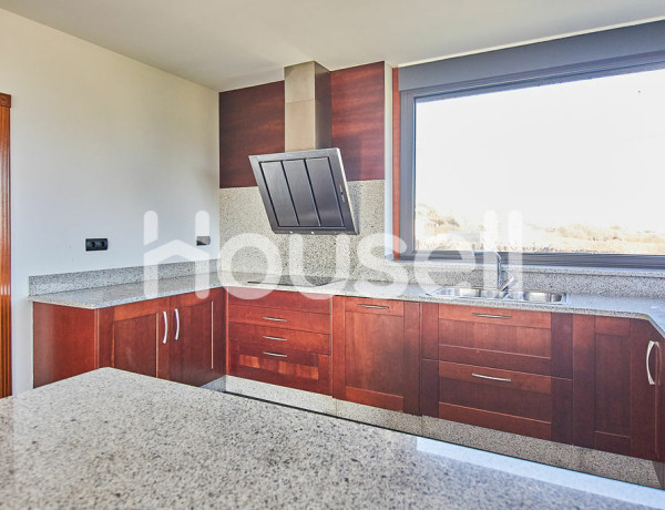 Chalet en venta de 425 m² Calle Pampillosa, 27780 Foz (Lugo)