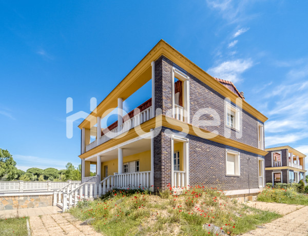 House-Villa For sell in Villanueva De Duero in Valladolid 