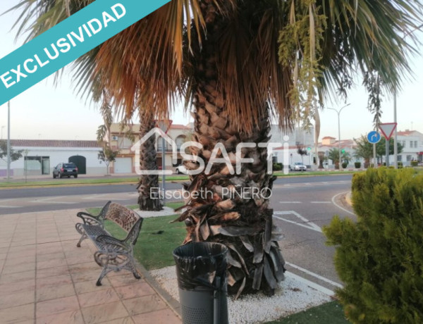 Commercial Premises For sell in Puebla De La Calzada in Badajoz 