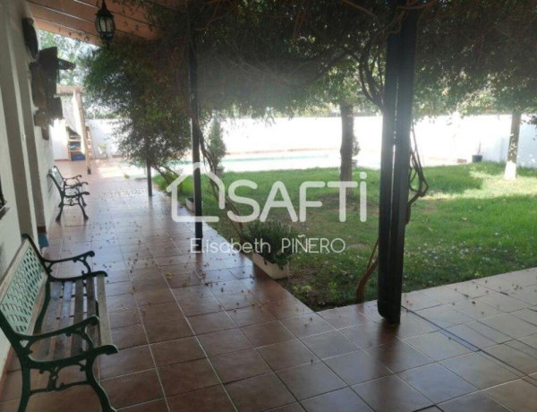 Commercial Premises For sell in Montijo in Badajoz 