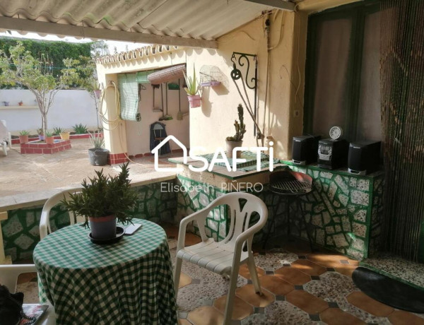 Terraced house For sell in Puebla De La Calzada in Badajoz 