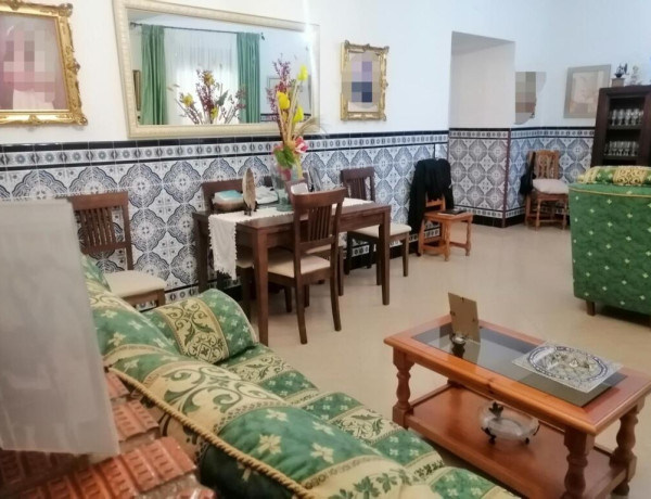 Terraced house For sell in Puebla De La Calzada in Badajoz 