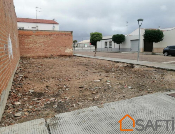 Urban land For sell in Puebla De La Calzada in Badajoz 