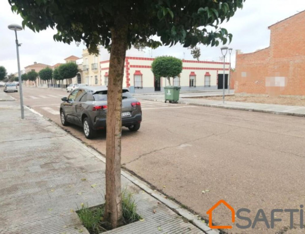 Urban land For sell in Puebla De La Calzada in Badajoz 