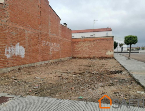 Urban land For sell in Puebla De La Calzada in Badajoz 