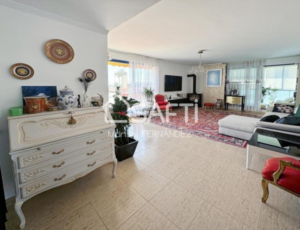 Penthouse For sell in Villajoyosa in Alicante 