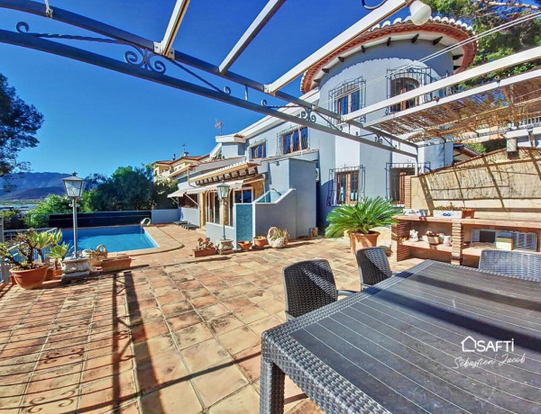 House-Villa For sell in Beniarjó in Valencia 