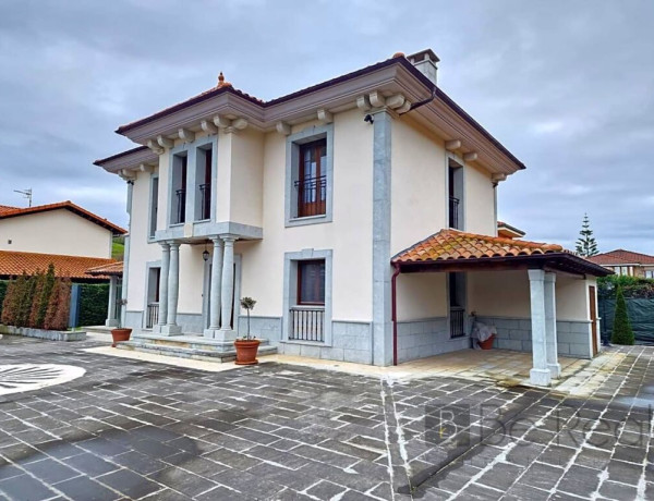 House-Villa For sell in Ribadesella in Asturias 