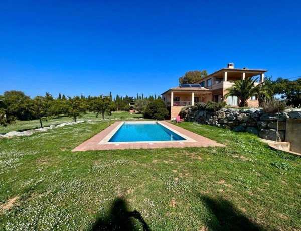 House-Villa For sell in Palau De Santa Eulalia in Girona 