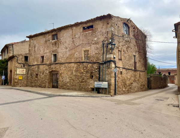 Casa Pairal con muchas posibilidades en el centro de Cistella