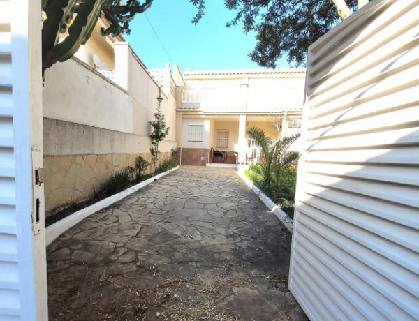 House-Villa For sell in Vilanova I La Geltru in Barcelona 