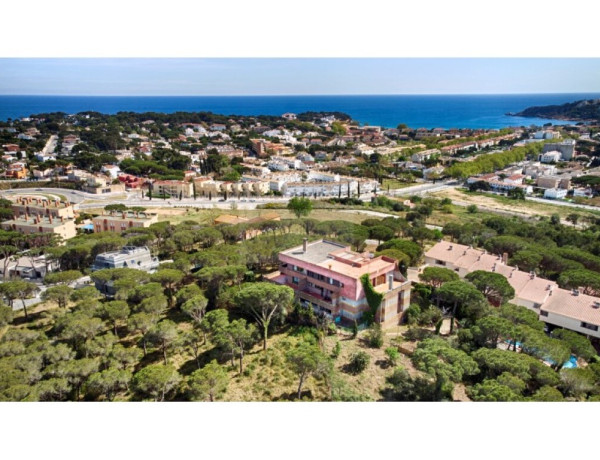 Residential land For sell in Castell Platja D Aro in Girona 