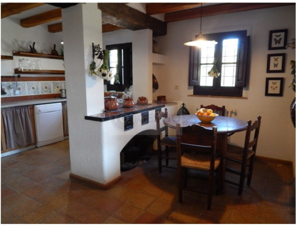 House-Villa For sell in Llambilles in Girona 