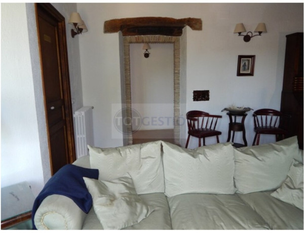 House-Villa For sell in Llambilles in Girona 