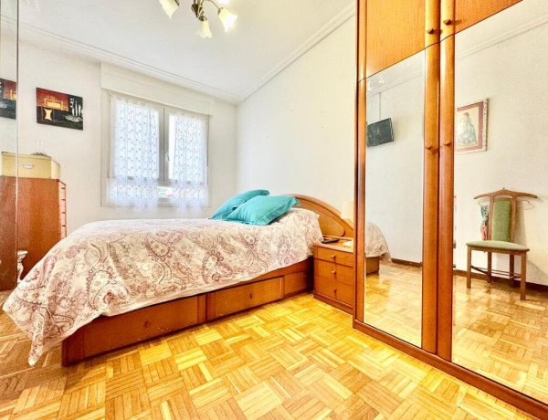 Flat For sell in Vitoria in Álava 