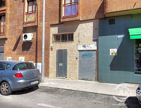 Commercial Premises For sell in Parla in Madrid 