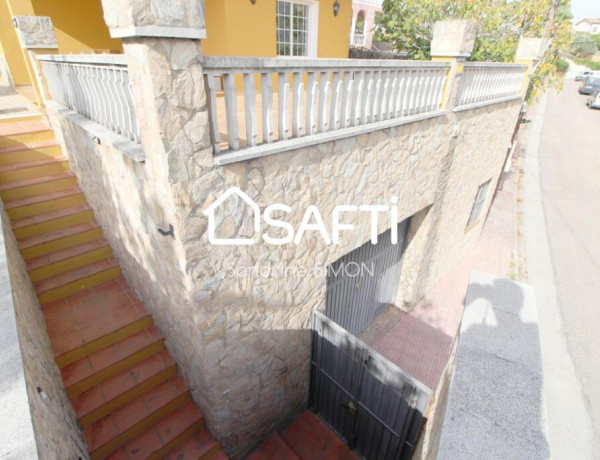 House-Villa For sell in Maçanet De La Selva in Girona 