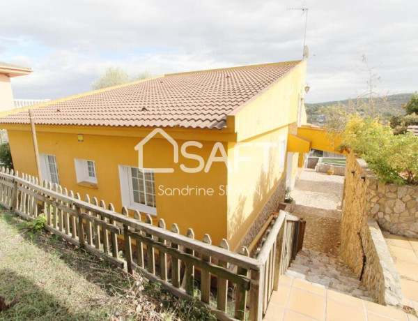 House-Villa For sell in Maçanet De La Selva in Girona 