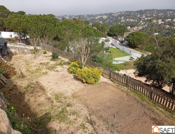 ESTUPENDA CASA SOLEADA IMPECABLE CON VISTAS DESPEJADAS