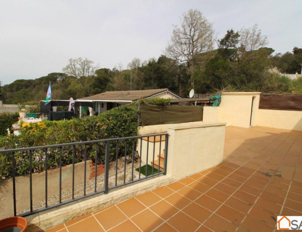 Preciosa casa con piscina cerca de Lloret de mar y de sus playas!!