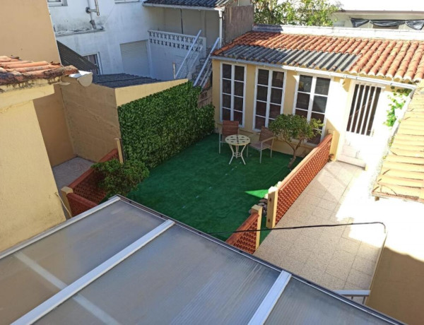 Terraced house For sell in Pobra Do Caramiñal, A in La Coruña 